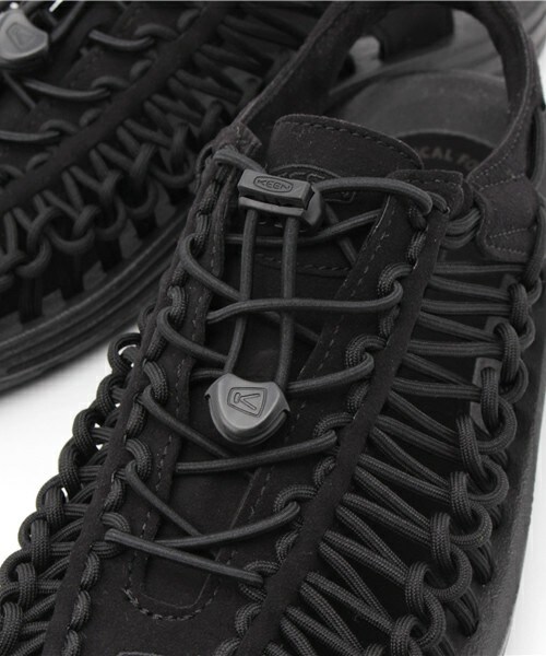 KEEN(キーン)の「ウィメンズ キーン ユニークサンダル モノクローム ブラック KEEN UNEEK W-BLACK/BLACK 1014099(サンダル・レディース・ブラック・23cm/23.5cm/24cm/24.5cm)」の6枚目の写真