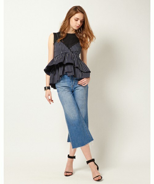 DRWCYS(ドロシーズ)の「コードストライプキャミ(キャミソール・レディース・ホワイト/ネイビー・M)」の2枚目の写真