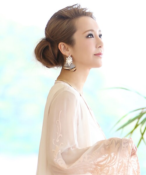 Rocotta by MOERY（ロコッタ）の「Rocotta(ロコッタ) フェザー×ビジューピアス（ピアス（両耳用）・レディース・ワンカラー・FREE）」の2枚目の写真