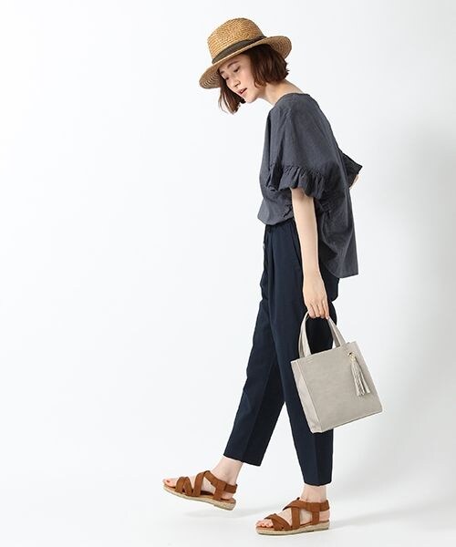 studio CLIP（スタディオクリップ）の「コットンリネンクロスイージーテーパードパンツ（パンツ・ホワイト/スモーク/カーキ/ネイビー・M/L）」の8枚目の写真