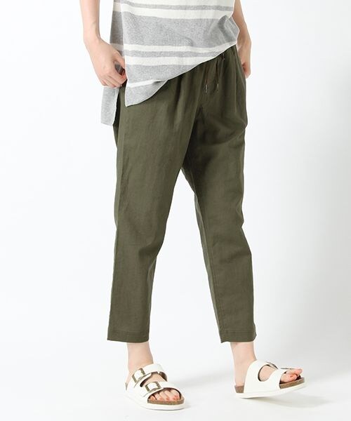 studio CLIP（スタディオクリップ）の「コットンリネンクロスイージーテーパードパンツ（パンツ・ホワイト/スモーク/カーキ/ネイビー・M/L）」の2枚目の写真