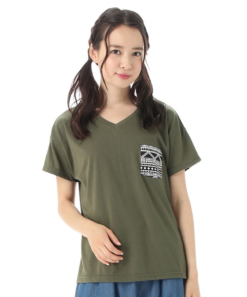 Honeys（ハニーズ）の「ポケット付Ｔシャツ（カットソー・Tシャツ・レディース・オフ/クロ/カーキ/オフ×コン/オフボーダー・Ｍ/Ｌ）」の5枚目の写真