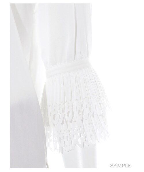 LILY BROWN（リリーブラウン）の「カットワークフリルシャツ（シャツ・レディース・WHT/BRW/NVY・F）」の9枚目の写真