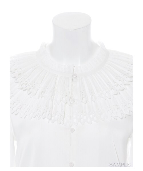 LILY BROWN（リリーブラウン）の「カットワークフリルシャツ（シャツ・レディース・WHT/BRW/NVY・F）」の8枚目の写真