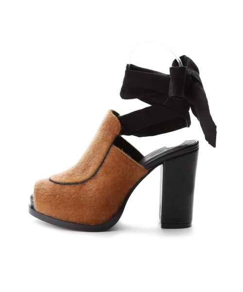 LILY BROWN（リリーブラウン）の「2wayレースアップサボ（サンダル・レディース・CML/BLK/BEG・S/M/L）」の4枚目の写真