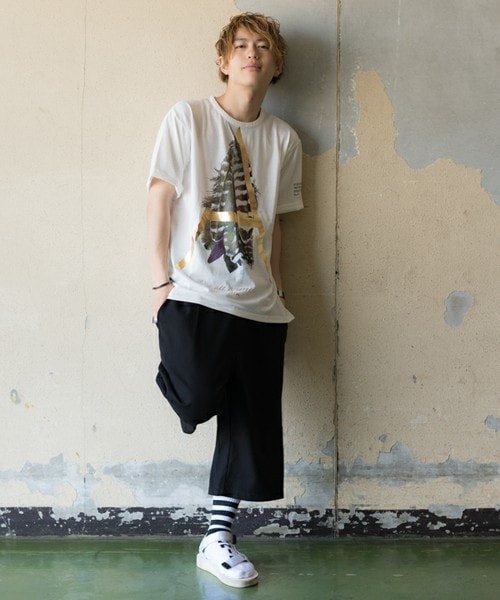 CASPER JOHN AIVER(キャスパージョンアイバー)の「CASPER JOHN AIVER ビッグAロングTシャツ(Tシャツ/カットソー・メンズ・ホワイト/ブラック・FREE)」の5枚目の写真