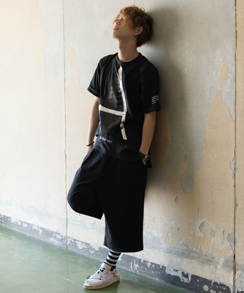 CASPER JOHN AIVER(キャスパージョンアイバー)の「CASPER JOHN AIVER ビッグAロングTシャツ(Tシャツ/カットソー・メンズ・ホワイト/ブラック・FREE)」の11枚目の写真