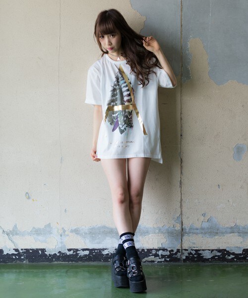 CASPER JOHN AIVER(キャスパージョンアイバー)の「CASPER JOHN AIVER ビッグAロングTシャツ(Tシャツ/カットソー・メンズ・ホワイト/ブラック・FREE)」の6枚目の写真