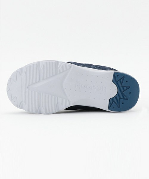 Reebok（リーボック）の「キッズ ジュニア リーボック クラシック フューリーライト Reebok FURYLITE SP CQ AR3317（スニーカー・キッズ・ネイビー・17cm/18cm/19cm/20cm）」の3枚目の写真