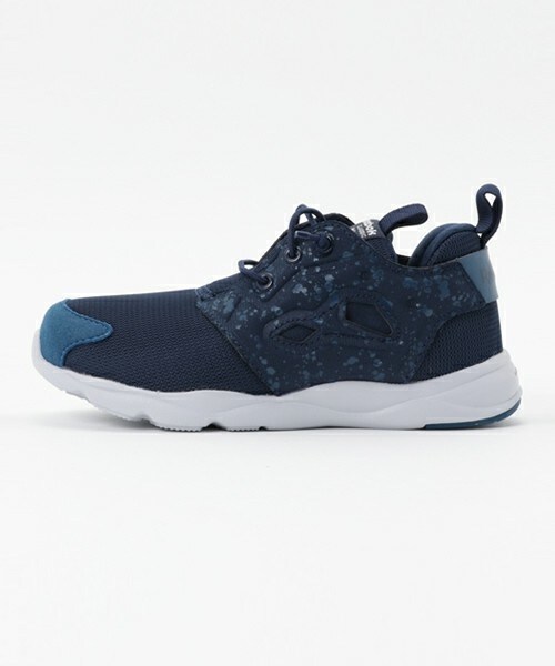 Reebok（リーボック）の「キッズ ジュニア リーボック クラシック フューリーライト Reebok FURYLITE SP CQ AR3317（スニーカー・キッズ・ネイビー・17cm/18cm/19cm/20cm）」の2枚目の写真