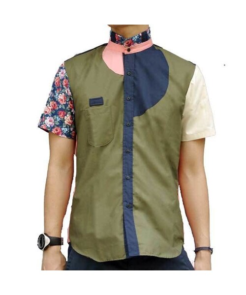 NIRAME.CO（ニラメッコ）の「蝶カラ―しゃつ　花柄（シャツ/ブラウス・メンズ・その他）」の3枚目の写真