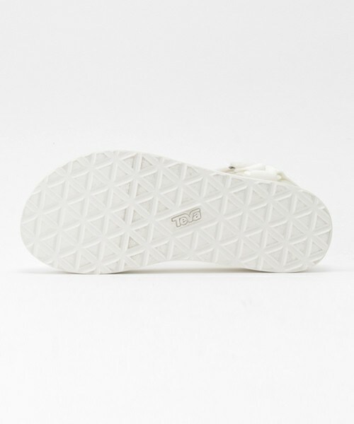 Teva（テバ）の「ウィメンズ テバ フラットフォーム 厚底サンダル Teva FLATFORM UNIVERSAL 1008844（サンダル・レディース・ホワイト・23cm/24cm/25cm）」の3枚目の写真