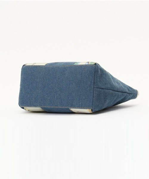 Bou Jeloud（ブージュルード）の「デニム×スカーフ トートバッグ(小)（トートバッグ・レディース・オフホワイト/ブルー・ONE SIZE）」の8枚目の写真