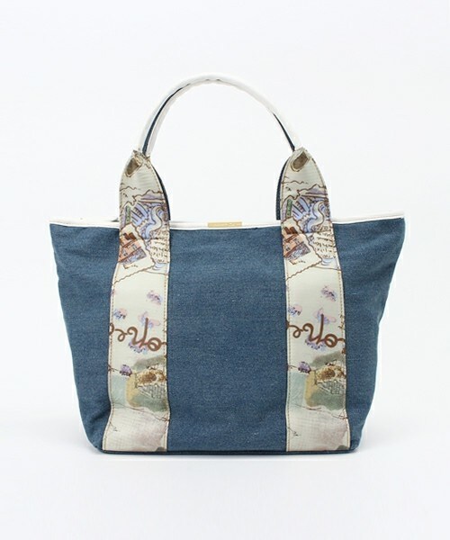 Bou Jeloud(ブージュルード)の「デニム×スカーフ大トートバッグ(トートバッグ・レディース・オフホワイト/ブルー・FREE)」の2枚目の写真