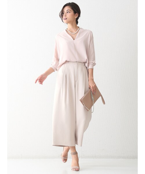qualite(カリテ)の「ドレープタックパンツ【予約】(パンツ・レディース・ブラック/ベージュ・1/2)」の11枚目の写真