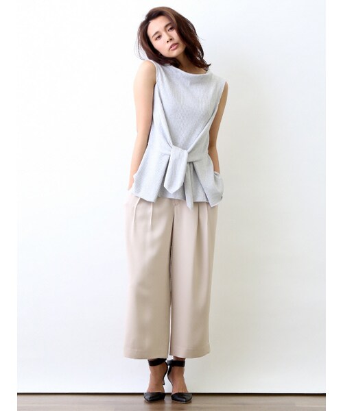 qualite(カリテ)の「ドレープタックパンツ【予約】(パンツ・レディース・ブラック/ベージュ・1/2)」の14枚目の写真