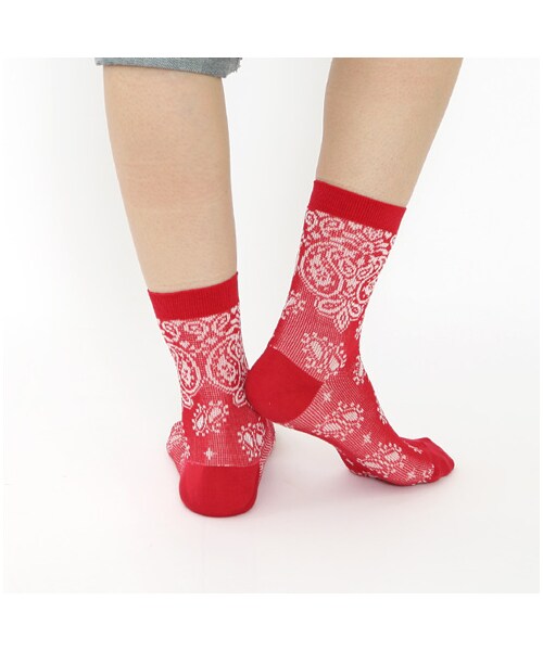 Tabio（タビオ）の「ジャガードバンダナ柄ソックス（ソックス・靴下・レディース・オフホワイト/グレー/クロ/アカ/メイブルー/ネイビー・22.5～24.5cm）」の10枚目の写真