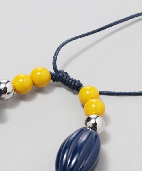 JEANASIS（ジーナシス）の「MIXカラービーズネックレス（アクセサリー・ボルドー系その他()/ネイビー系その他()・FREE）」の4枚目の写真