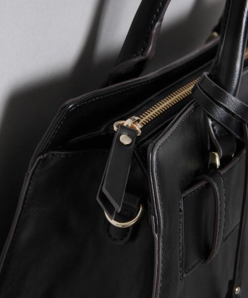 JEANASIS（ジーナシス）の「ベルトスクエアトート（バッグ・ブラック()/ブラウン()/ネイビー()・FREE）」の16枚目の写真