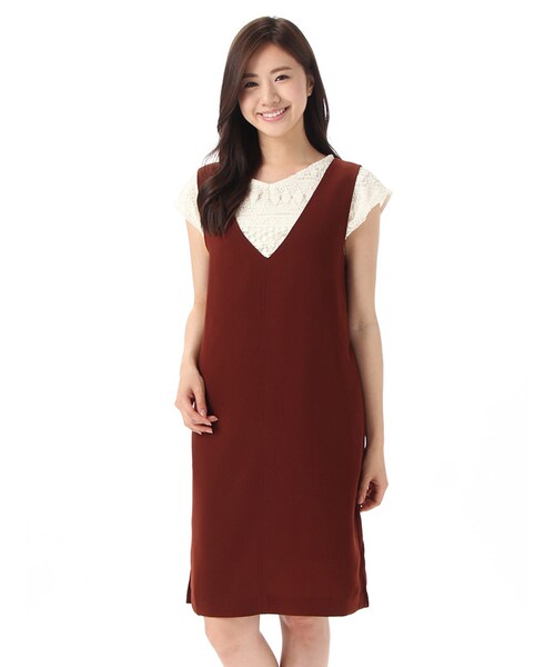 Honeys（ハニーズ）の「Ｖネックジャンスカ（ワンピース・レディース・クロ/コン/ボルドー/キャメル・Ｍ/Ｌ）」の4枚目の写真