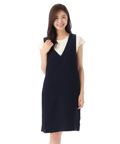 Honeys（ハニーズ）の「Ｖネックジャンスカ（ワンピース・レディース・クロ/コン/ボルドー/キャメル・Ｍ/Ｌ）」の3枚目の写真