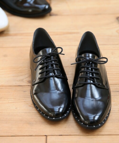 GLOBAL WORK（グローバルワーク）の「レースアップシューズ（シューズ・ホワイト/ブラック/ブラックスタッズ/ブラウン・S(22-22.5cm)/M(23-23.5cm)/L(24-24.5cm)）」の3枚目の写真