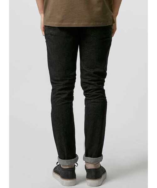 TOPMAN（トップマン）の「LTD Washed Black Stretch Skinny Selvedge Jeans（デニムパンツ・メンズ・Black・32S/32L/34L）」の3枚目の写真