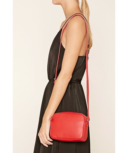 FOREVER 21（フォーエバー トゥエンティーワン）の「FOREVER 21 Faux Leather Crossbody（ショルダーバッグ・レディース・Black/White/Red・ONE SIZE）」の11枚目の写真