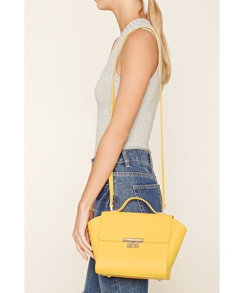 FOREVER 21(フォーエバー トゥエンティーワン)の「FOREVER 21 Faux Leather Trapeze Satchel(ショルダーバッグ・レディース・Black/Yellow・ONE SIZE)」の9枚目の写真