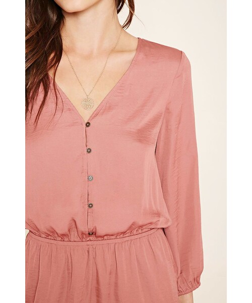 FOREVER 21(フォーエバー トゥエンティーワン)の「FOREVER 21 Buttoned Satin Romper(ワンピース・レディース・Black/Purple/Green・S/M/L)」の5枚目の写真
