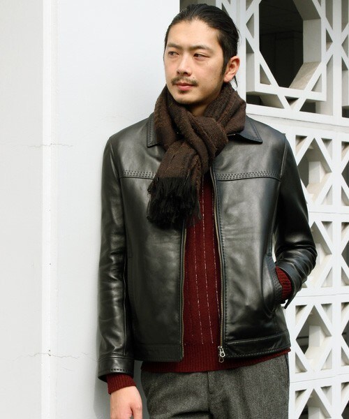 MEN'S BIGI（メンズビギ）の「【Safari（サファリ）11月号 P332 掲載商品】ラムレザージャケット/大人レザー（ライダースジャケット・メンズ・ブラック/ネイビー/キャメル・S/M/L）」の4枚目の写真