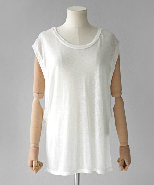 DHOLIC（ディーホリック）の「ラウンドネックシースルースリーブレス（Tシャツ/カットソー・レディース・グレーべージュ/アイボリー/ブラウン/グリーン/ブルーパープル/レッド/ブラック・FREE）」の2枚目の写真