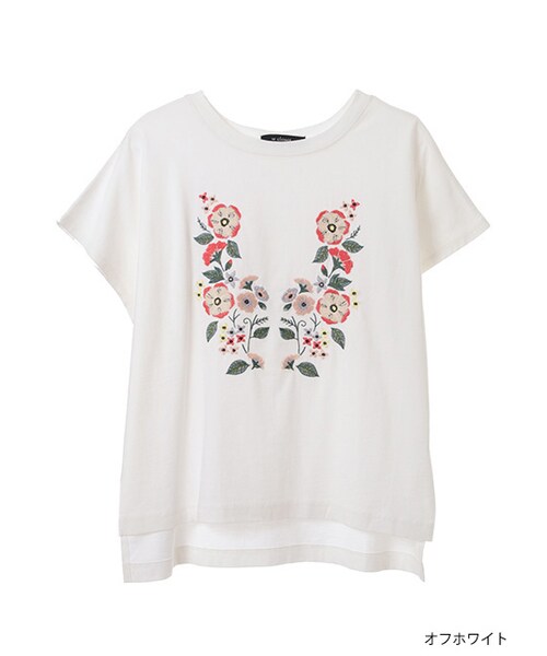 w closet(ダブルクローゼット)の「刺繍入りフレンチスリーブプルオーバー(トップス・レディース・オフホワイト/プラム/スミクロ・FREE)」の1枚目の写真