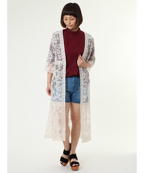 w closet（ダブルクローゼット）の「総刺繍チュールガウン（トップス・レディース・エクリュ/ブラック・FREE）」の3枚目の写真