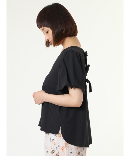 w closet（ダブルクローゼット）の「リボン付きバルーンスリーブプルオーバー（トップス・レディース・オレンジベージュ/ボルドー/ブラック・FREE）」の5枚目の写真