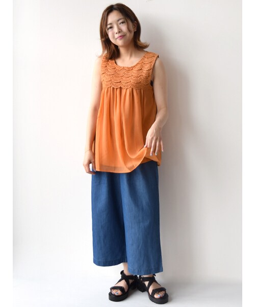 w closet(ダブルクローゼット)の「スカラップレースチュニック(トップス・レディース・オフホワイト/オレンジ/カーキ・FREE)」の10枚目の写真