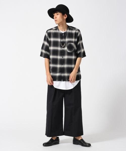 HARE（ハレ）の「チェックスキッパーシャツ5分袖（トップス・オフホワイト/ブラック/ボルドー・S/M）」の4枚目の写真