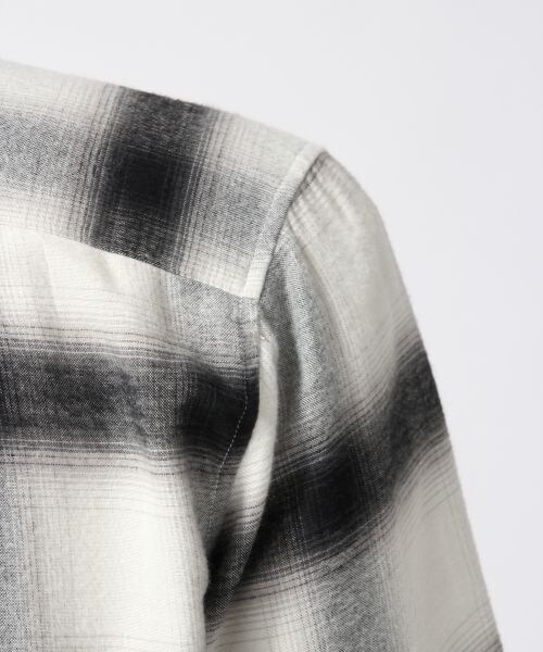 HARE（ハレ）の「チェックスキッパーシャツ5分袖（トップス・オフホワイト/ブラック/ボルドー・S/M）」の15枚目の写真