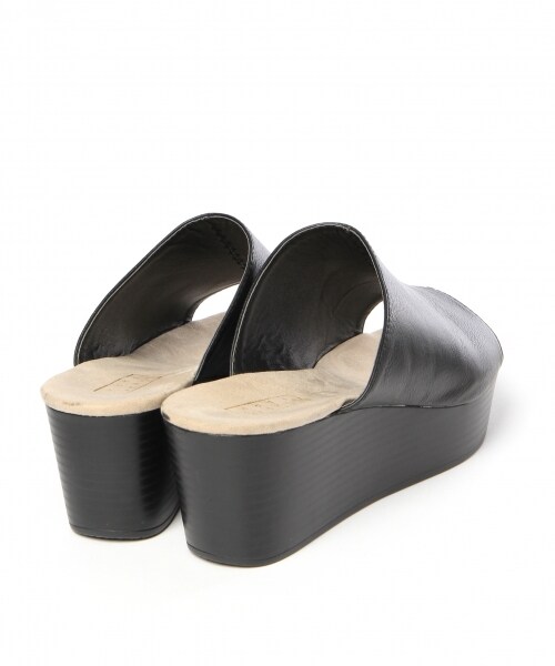 LOWRYS FARM（ローリーズファーム）の「★WEB先行予約アイテム★ミュール（シューズ・ブラック/オレンジ/ベージュ・M/L）」の5枚目の写真