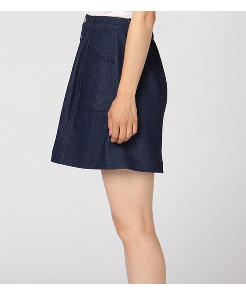PAGEBOY（ページボーイ）の「前ボタン台形スカート（スカート・レディース・ライトブルー/カーキ/インディゴ）」の5枚目の写真