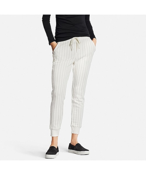 UNIQLO（ユニクロ）の「WOMEN スウェットプリントパンツ（ペンシルストライプ）（その他パンツ・レディース・NAVY 69/OFF WHITE 01・3XL/XS/XXL）」の2枚目の写真
