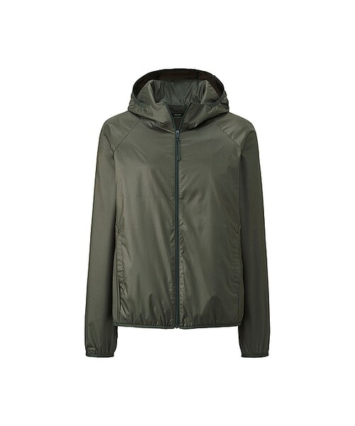 UNIQLO(ユニクロ)の「WOMEN ライトポケッタブルパーカ(ブルゾン・レディース・NAVY 69/LIGHT GRAY 02/BLACK 09/PINK 12/WHITE 00/OLIVE 57/GREEN 51/BLUE 62/BLUE 67/BEIGE 32・XXL/M/L/3XL/XL/XS/S)」の6枚目の写真