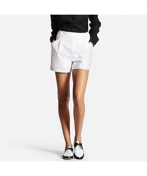 UNIQLO（ユニクロ）の「WOMEN レースショートパンツ（その他パンツ・レディース・BLACK 09/WHITE 00/NAVY 69・S/XL/L/M）」の2枚目の写真