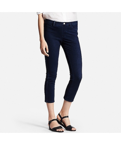 UNIQLO（ユニクロ）の「WOMEN デニムクロップドレギンスパンツ（その他パンツ・レディース・BLUE 63/NAVY 69・XL/L/XS/S/M/XXL）」の2枚目の写真