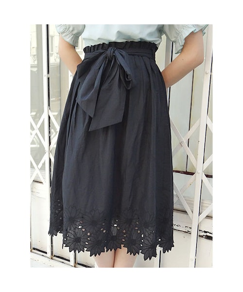 an another angelus（アンアナザーアンジェラス）の「マーガレットカットワークギャザースカート/an another angelus（スカート・レディース・その他）」の4枚目の写真