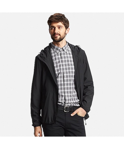 UNIQLO(ユニクロ)の「ポケッタブルパーカ(ブルゾン・メンズ・GREEN 53/BLUE 65/LIGHT GRAY 02/RED 15/BLUE 68/BLACK 09・3XL/XXL/XS/S/M/4XL/XL/L)」の1枚目の写真