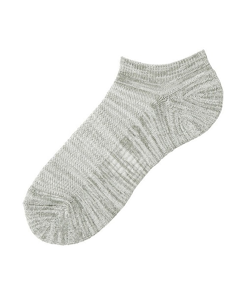 UNIQLO（ユニクロ）の「パイルメッシュショートソックス（ソックス/靴下・メンズ・OLIVE 57/NAVY 69/GRAY 03/BLACK 09/WINE 18/DARK GRAY 08/WHITE 00・フリー）」の4枚目の写真