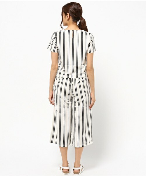 actuel（アクチュエル）の「ストライプジャージ半袖セットアップ（セットアップ・レディース・オフホワイト/キナリ/ネイビー・FREE）」の5枚目の写真