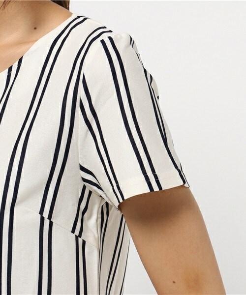 actuel（アクチュエル）の「ストライプジャージ半袖セットアップ（セットアップ・レディース・オフホワイト/キナリ/ネイビー・FREE）」の7枚目の写真