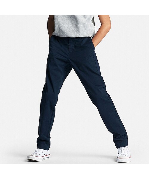UNIQLO（ユニクロ）の「BOYS ノータックチノ＋E（その他パンツ・キッズ・BEIGE 31/NAVY 69・150/120/110/130/140/160）」の2枚目の写真